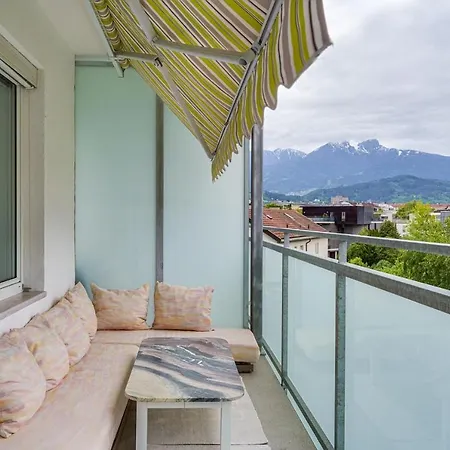 Wunderschoene Helle Min 30 Days * Innsbruck